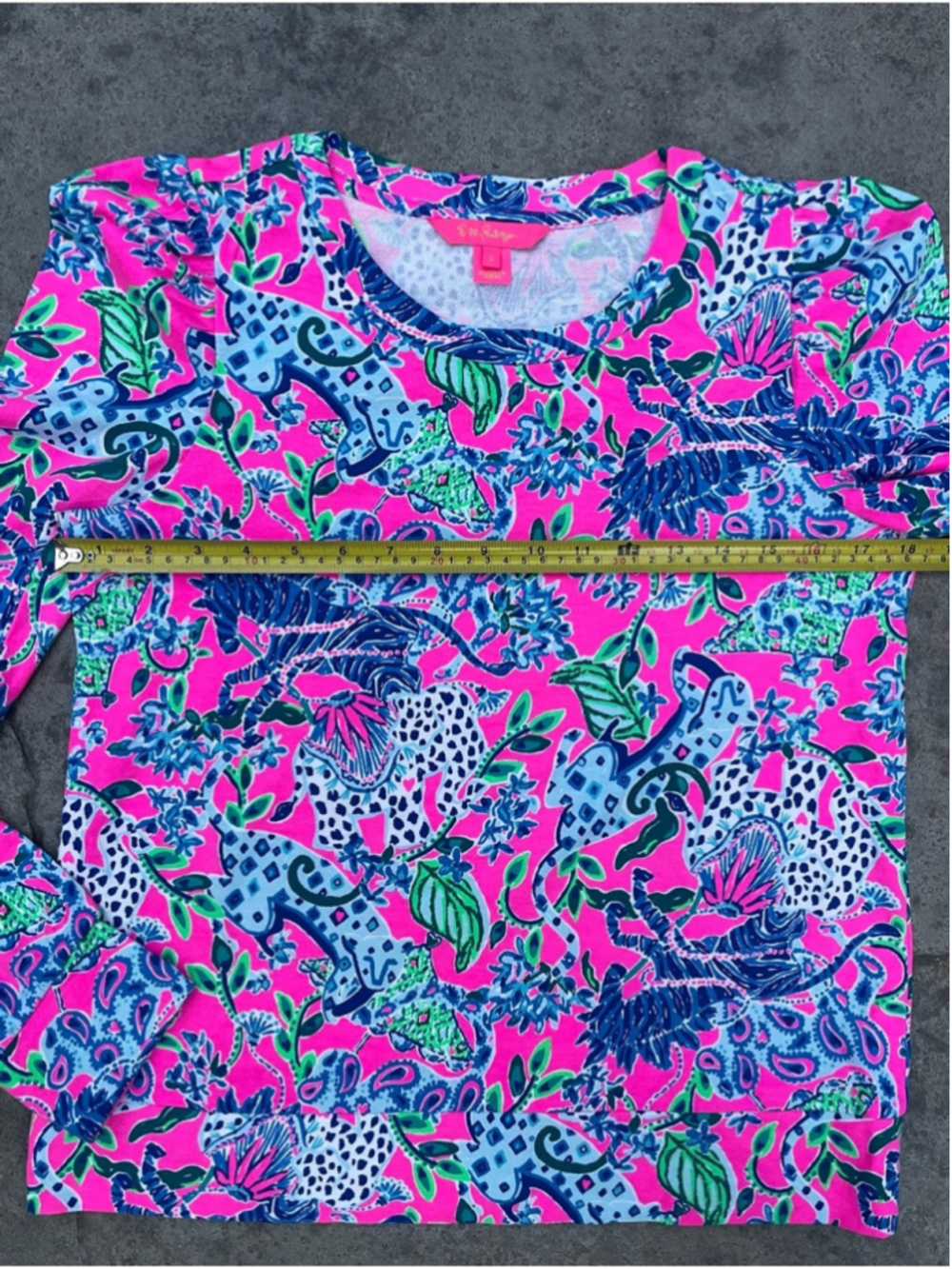 Lilly Pulitzer Jungle Print Sweatshirt | Size Small - Picture 4 of 6